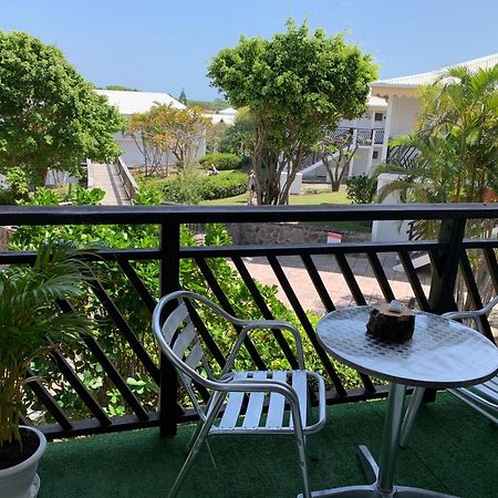 Bikini & Martini Residence Manganao Plage & Piscine Privee サン・フランソワ エクステリア 写真