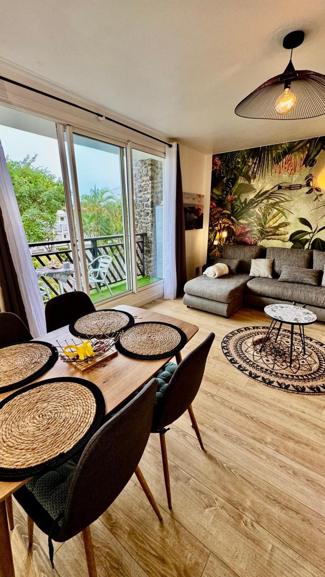 Bikini & Martini Residence Manganao Plage & Piscine Privee サン・フランソワ エクステリア 写真